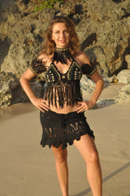 Load image into Gallery viewer, Black feathers necklace/armband with golden beads.
