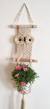 Load image into Gallery viewer, Macrame plant hanger.
