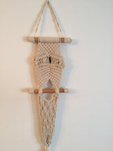 Load image into Gallery viewer, Macrame plant hanger.
